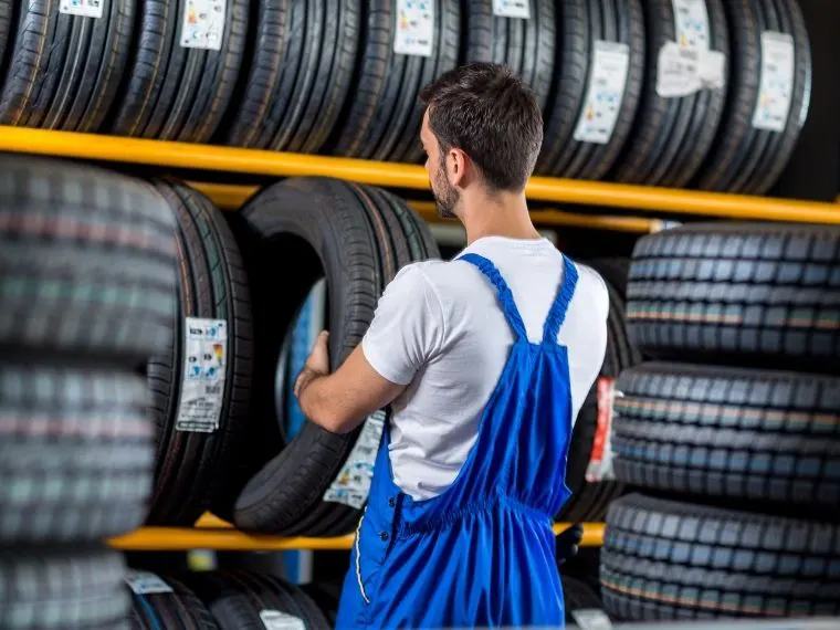 Payamlı Oto Lastikçi